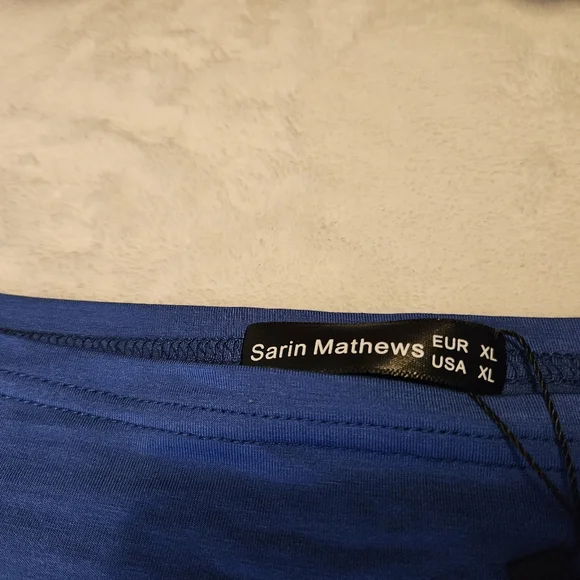 SOLD - Sarin Mathews Top - Picture 3 of 7